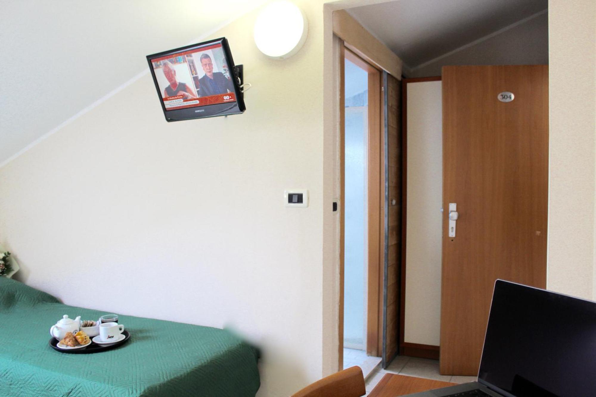 Blue Loft Hotel Чезенатіко Екстер'єр фото