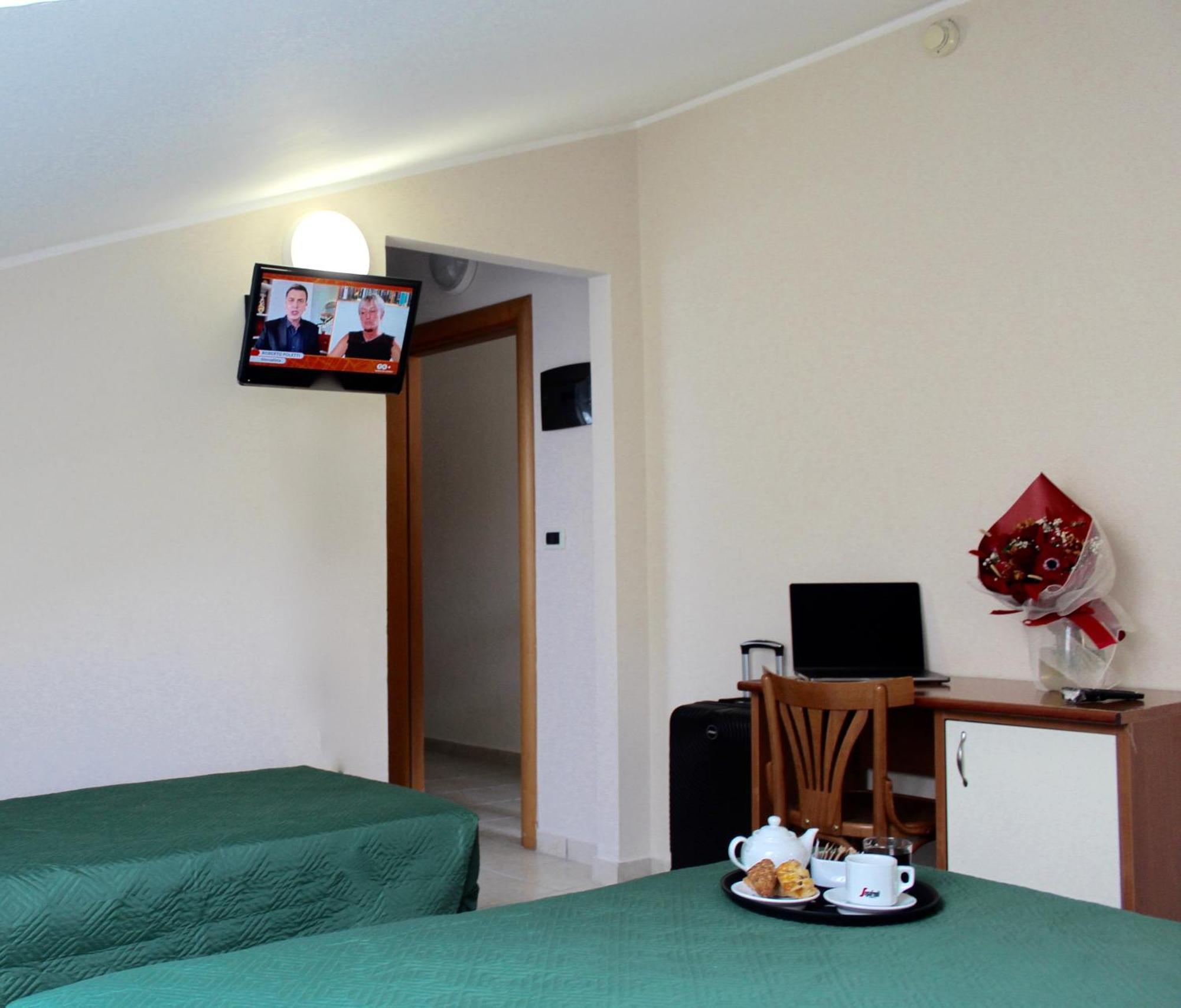 Blue Loft Hotel Чезенатіко Екстер'єр фото