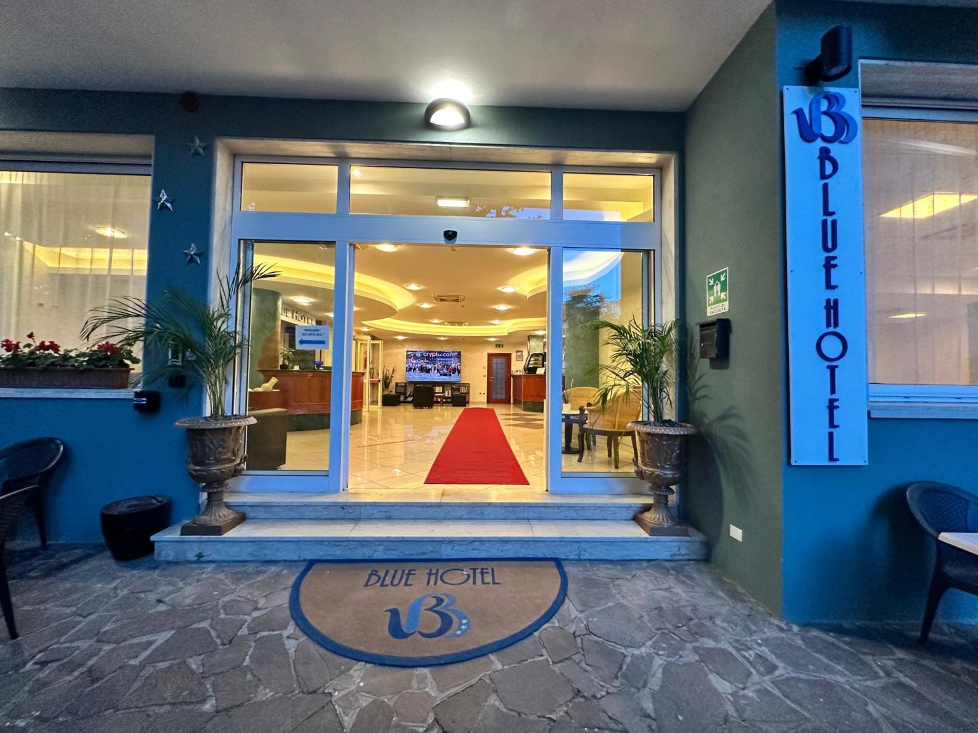 Blue Loft Hotel Чезенатіко Екстер'єр фото